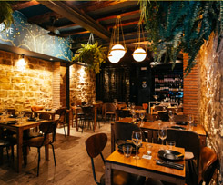 PETIT TAPAS PETIT TAPAS