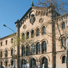 Universitat de Barcelona Universitat de Barcelona